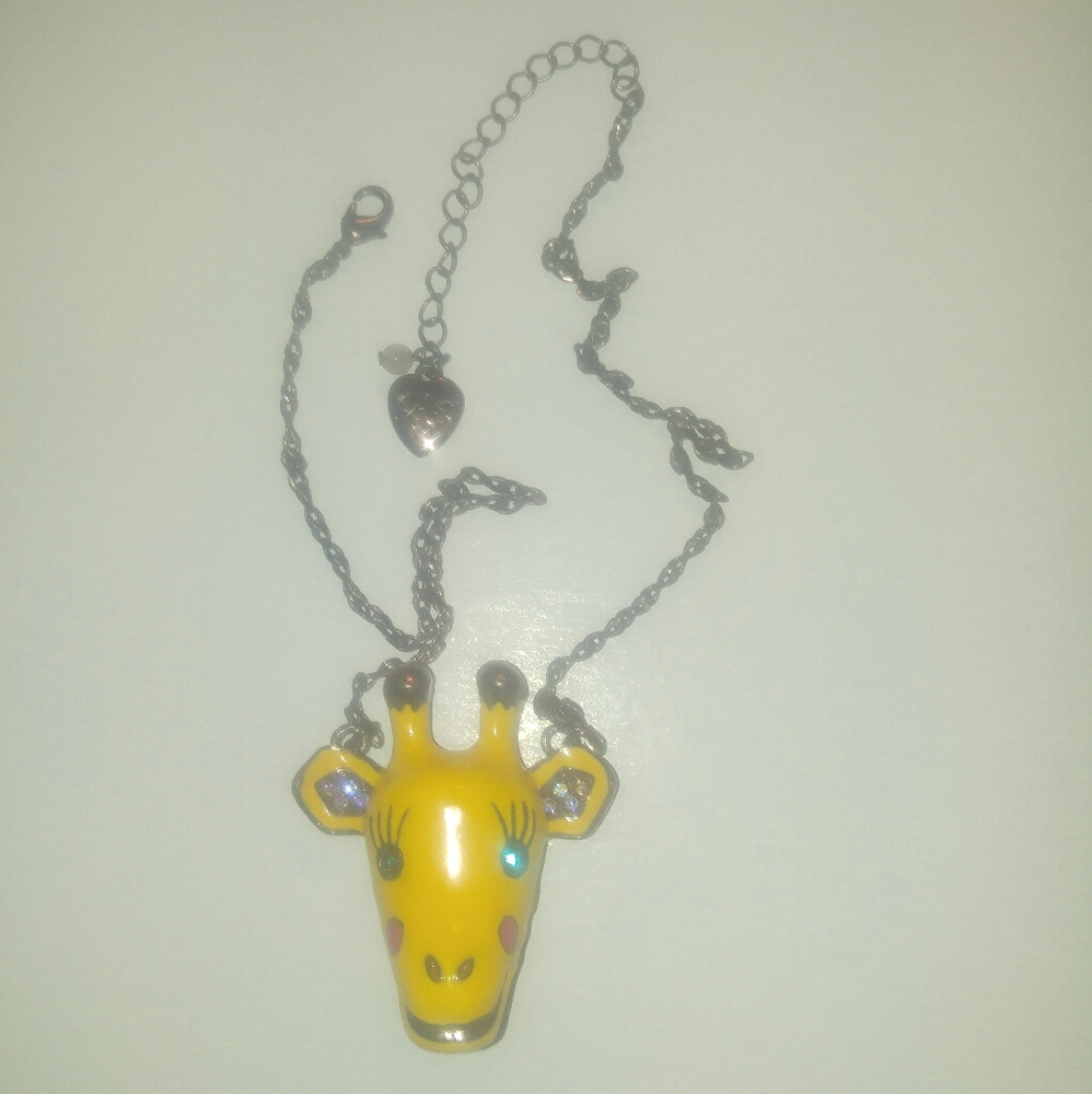Betsey Johnson Giraffe Necklace Chain w Heart Logo